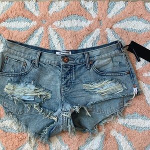 One Teaspoon light wash shorts